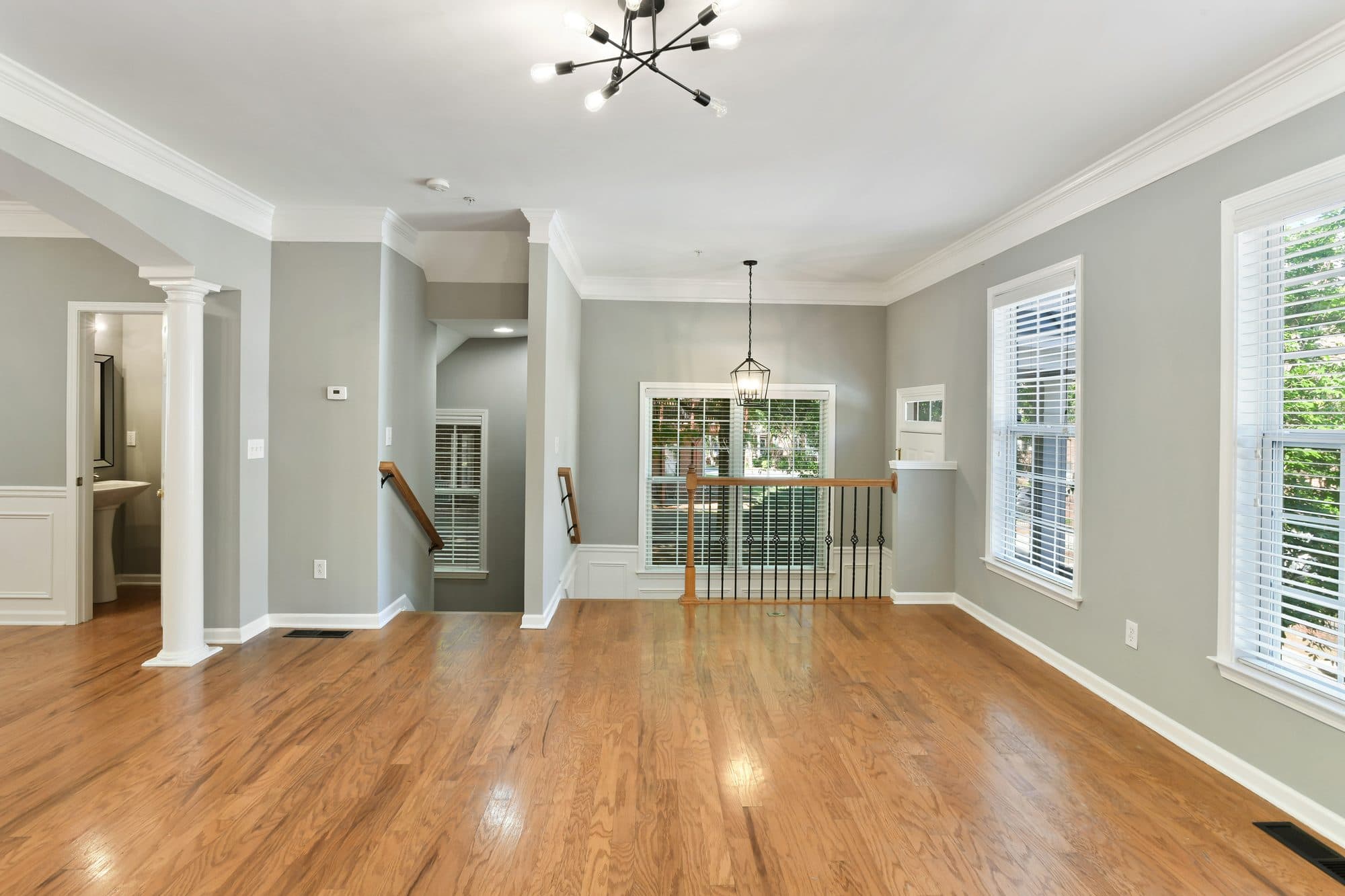 1752 Highlands View SE — photo 3